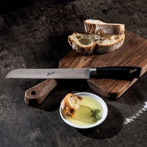 Brotmesser mit Harzgriff 1