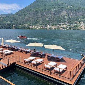 schwimmende Plattform