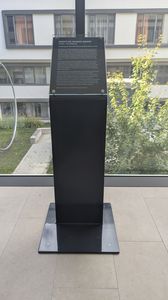 Stele zur Beschilderung