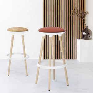 moderner Hocker
