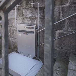 Plattform-Treppenlift / für Behinderte