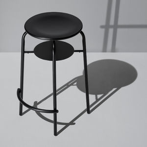 moderner Hocker
