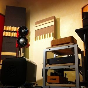 Massivholz-Schalldiffusor