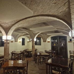 hängende Schallschluckplatte