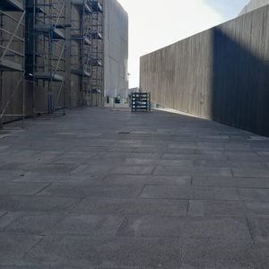 Betonfliesen