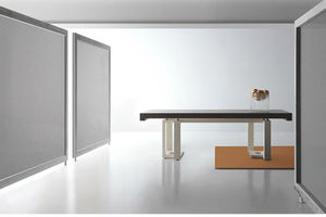 moderner Tisch 1