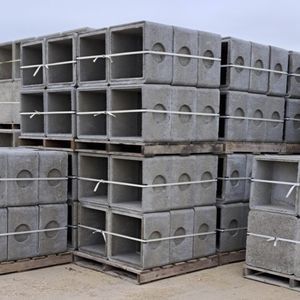 Fertigbeton-Abwasserschacht 1