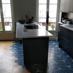 Arbeitsplatte / glasierte Lava