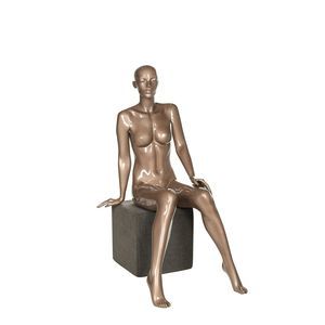 Frau-Schaufensterpuppe 1