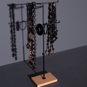 Präsentierregal für Schmuck 1