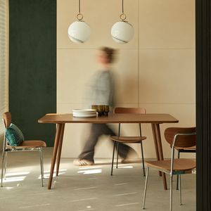 Stil-Esstisch