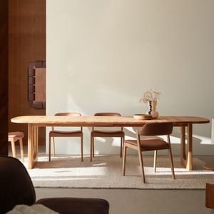 Esstisch / skandinavisches Design