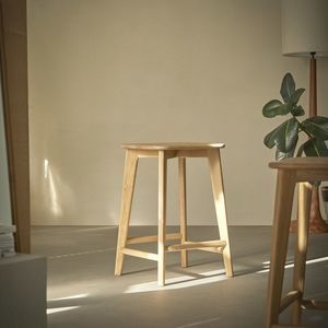 moderner Barhocker