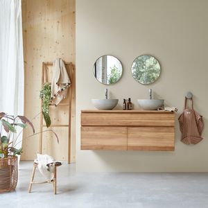 doppelter Waschbeckenunterschrank