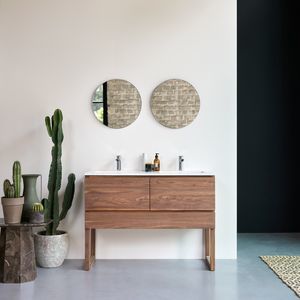 moderner Badezimmer-Schrank