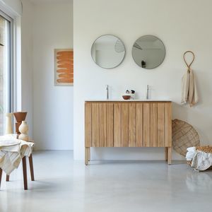 moderner Badezimmer-Schrank