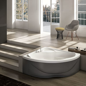 Badewanne für Eckeinbau