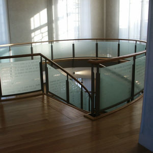 moderne Seitenmarkise für Terrasse
