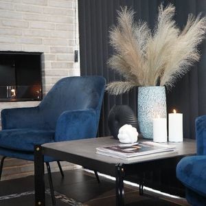 Industriedesign-Couchtisch