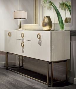 hochbeiniges Sideboard