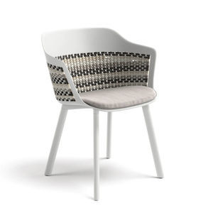 moderner Sessel 1
