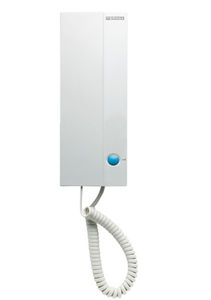 weiße Audio-Türsprechanlage