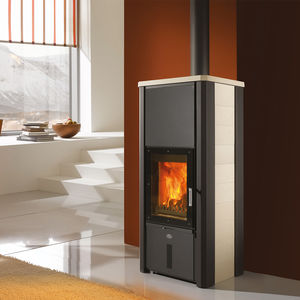 Holz-Kaminofen 1
