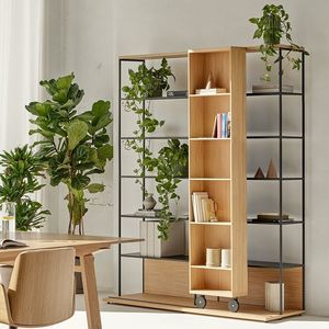 modernes Bücherregal 1