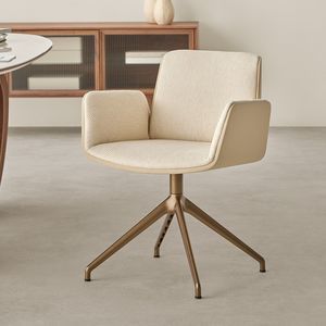 moderner Stuhl 1