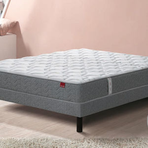Doppelbett-Matratze 1