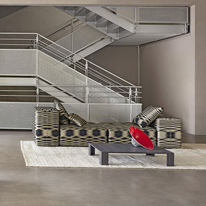 Möbelstoff / mit geometrischem Muster / Trevira CS® / Jacquard