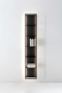 wandmontierte Bibliothek / modern / Metall / mit integrierter Beleuchtung