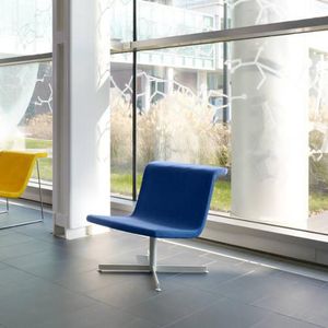 moderner Sessel / Stoff / Edelstahl / Polster