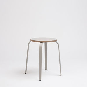 moderner Hocker