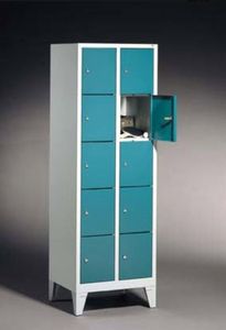 Metall-Garderobenschrank 1