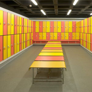 HPL-Garderobenschrank 1