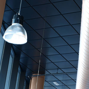 Abgehängte Decke / Stahl