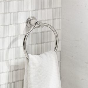 Ring-Handtuchhalter 1