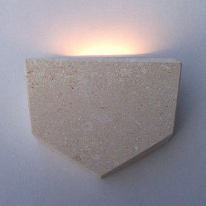 moderne Wandleuchte 1