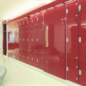 Glasgarderobenschrank 1