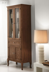 klassischer Badezimmer-Schrank 1