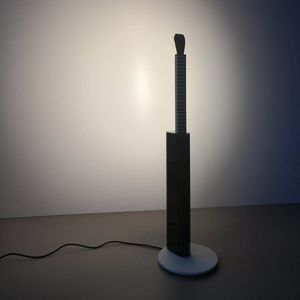 Tischlampe