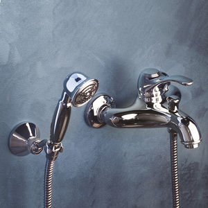 Einhebelmischer für Duschen / für Badewanne / wandmontiert / verchromtes Metall