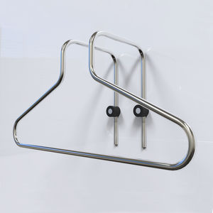 wandmontierter stummer Diener