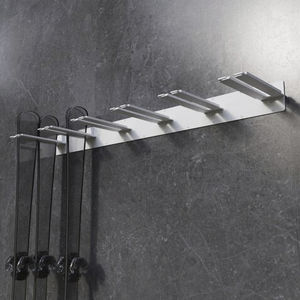wandmontierter Skihalter 1