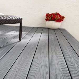 Verbundwerkstoff-Terrassendiele - alle Hersteller aus Architektur und