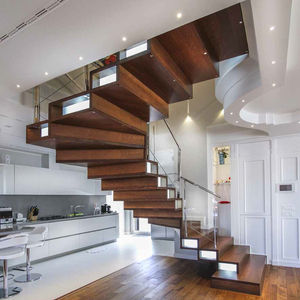 halbgewendelte Treppe
