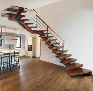 viertelgewendelte Treppe