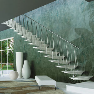 gerade Treppe 1