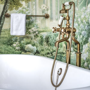 Zweigriffmischer für Badewanne 1